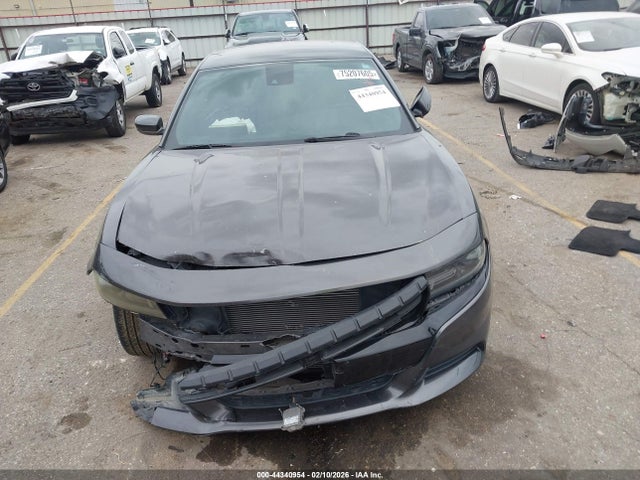 Продаж на аукціоні авто 2015 Dodge Charger Sxt, vin: 2C3CDXHG0FH841174, номер лоту: 44340954