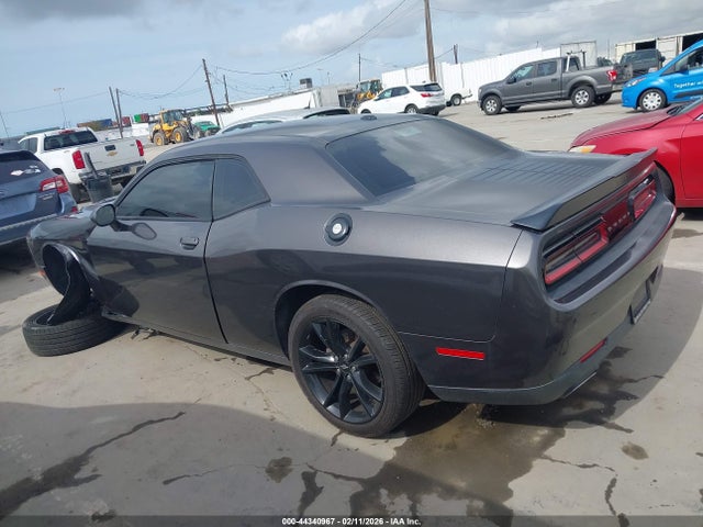 Dodge Challenger Sxt 2017 2C3CDZAG3HH600038 Image 14