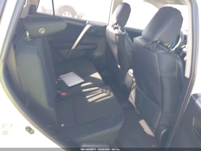 2018 TOYOTA RAV4 JTMZFREV9JJ737787 Photo 7