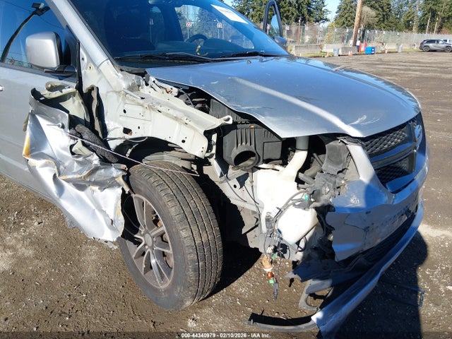 2C4RDGBG4ER296507 Dodge Grand Caravan Se 30th Anniversary