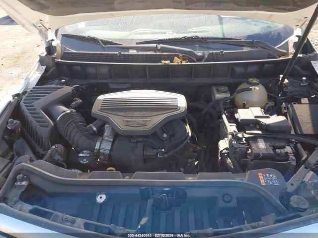 2017 CADILLAC XT5 1GYKNBRS7HZ152207 Photo 9