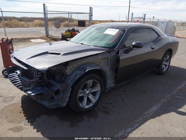 Dodge Challenger Sxt 2019 2C3CDZAG1KH616293 Image 2