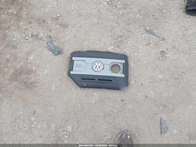 WVGBV7AX0GW523813 Volkswagen TIGUAN SE