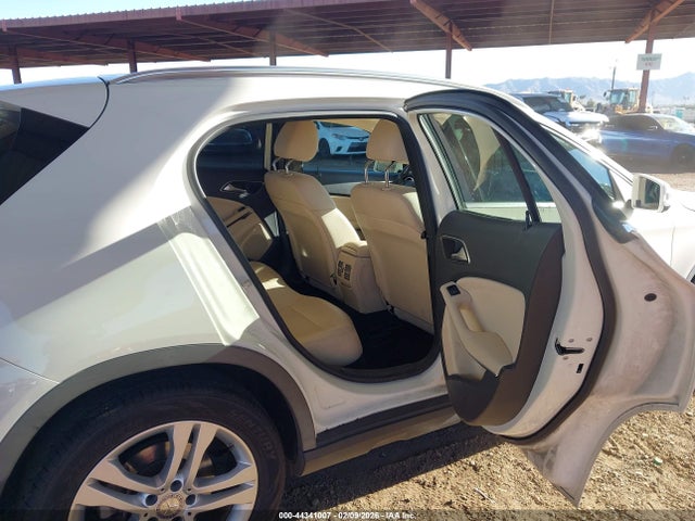Mercedes-Benz GLA 250 2015 WDCTG4EB0FJ178787 Image 8