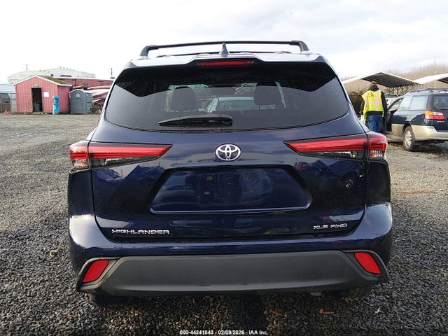 5TDGZRBH2LS006668 Toyota Highlander Xle
