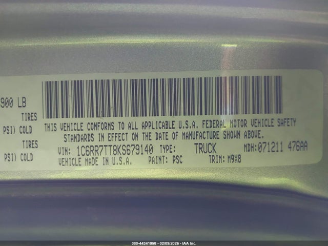 1C6RR7TT8KS679140 RAM 1500 Classic Big Horn 4x4 6&#039;4 Box