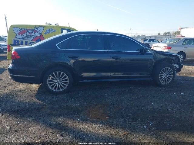 Продажа на аукционе авто 2017 Volkswagen Passat 1.8t Se, vin: 1VWBT7A38HC063078, номер лота: 44341078
