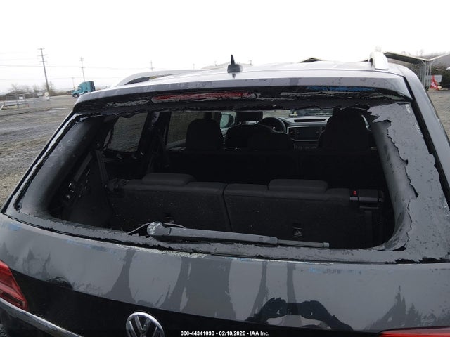 Продажа на аукционе авто 2018 Volkswagen Atlas 3.6l V6 Launch Edition, vin: 1V2HR2CA8JC508109, номер лота: 44341090