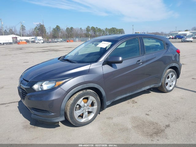 3CZRU5H36GM743920 Honda HR-V LX