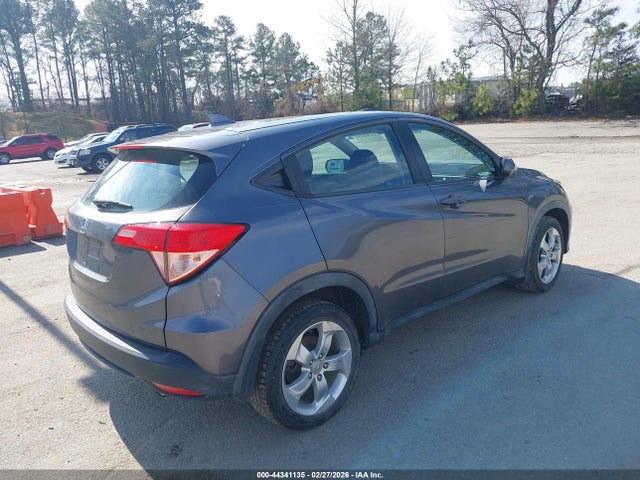 3CZRU5H36GM743920 Honda HR-V LX