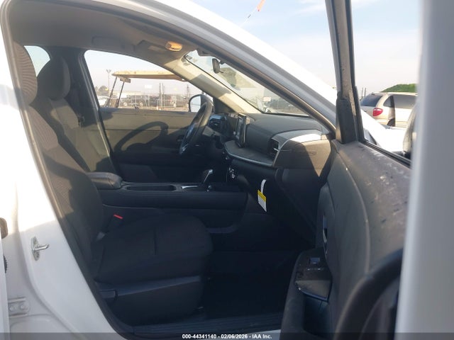 3N8AP6BB9SL389653 Nissan Kicks S Intelligent Awd