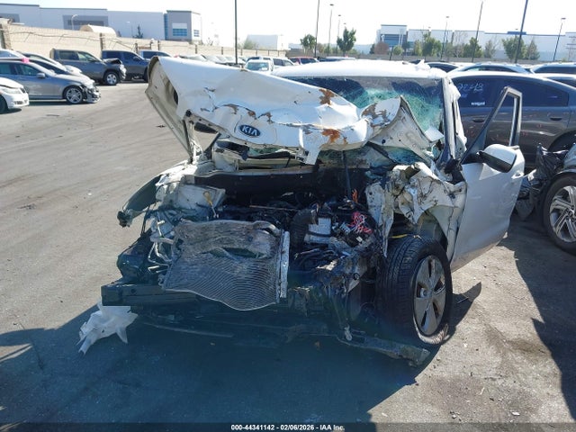 KNDJN2A20E7096597 KIA Soul
