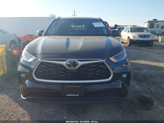 44341164 :رقم المزاد ، 5TDKDRBH2PS510118 vin ، 2023 Toyota Highlander Xle مزاد بيع