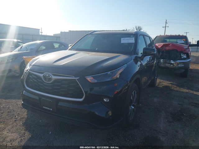 44341164 :رقم المزاد ، 5TDKDRBH2PS510118 vin ، 2023 Toyota Highlander Xle مزاد بيع