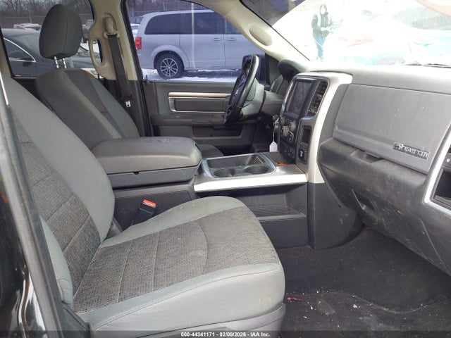 44341171 :رقم المزاد ، 1C6RR7GT9GS115501 vin ، 2016 Ram 1500 Big Horn مزاد بيع