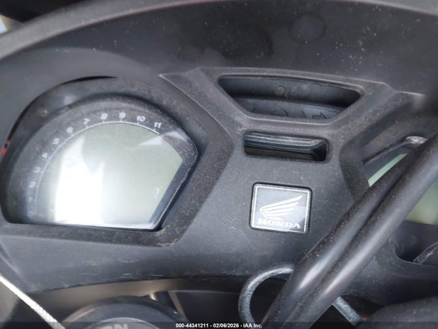 MLHRC7418F5100060 Honda Cbr650 F