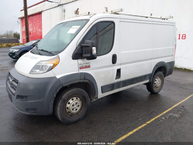 RAM Promaster 1500 Low Roof 2015 3C6TRVNG0FE500589 Image 2