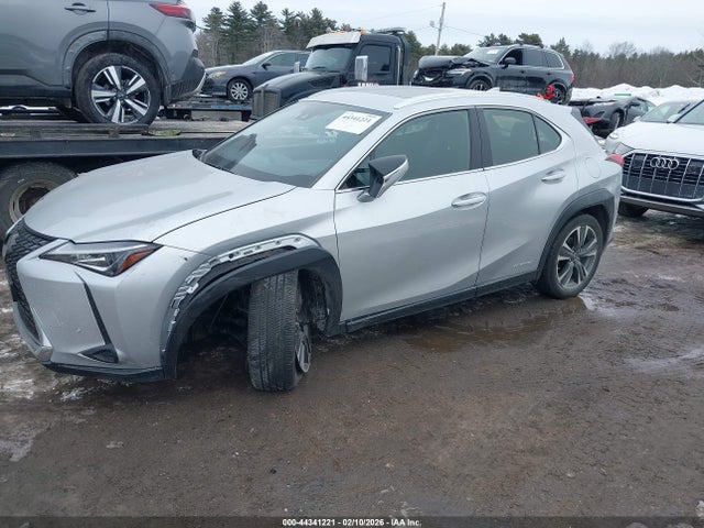 JTHU9JBH4K2018040 Lexus UX 250H