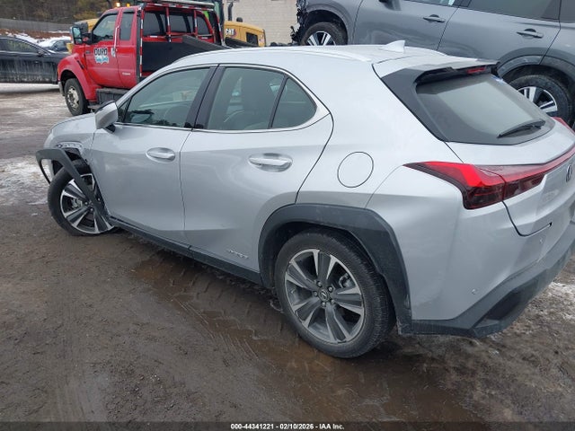 JTHU9JBH4K2018040 Lexus UX 250H
