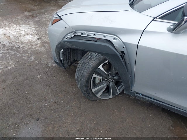 JTHU9JBH4K2018040 Lexus UX 250H