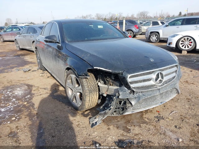 2020 MERCEDES-BENZ E 350 W1KZF8DB1LA847341