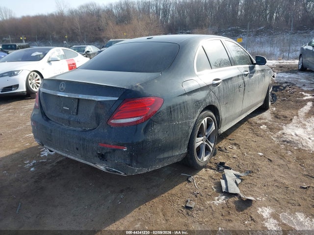 2020 MERCEDES-BENZ E 350 W1KZF8DB1LA847341 Photo 3