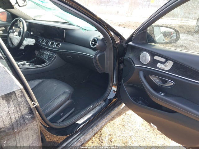 2020 MERCEDES-BENZ E 350 W1KZF8DB1LA847341 Photo 4