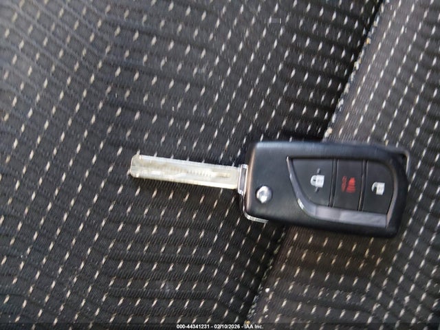 JTNKARJE9JJ572700 Toyota COROLLA IM