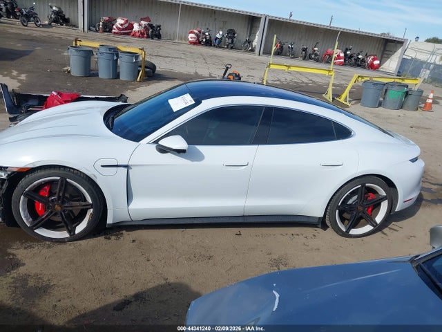 WP0AB2Y18LSA53807 Porsche TAYCAN 4S