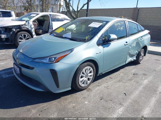 JTDKARFU4K3088430 Toyota Prius Le