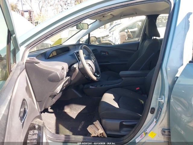 JTDKARFU4K3088430 Toyota Prius Le