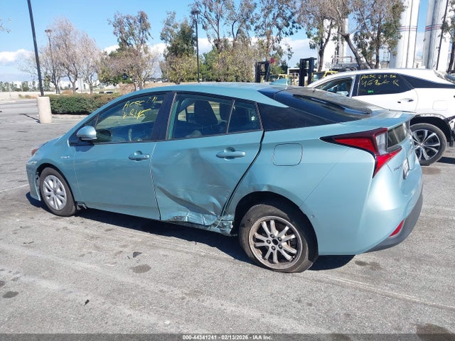 JTDKARFU4K3088430 Toyota Prius Le