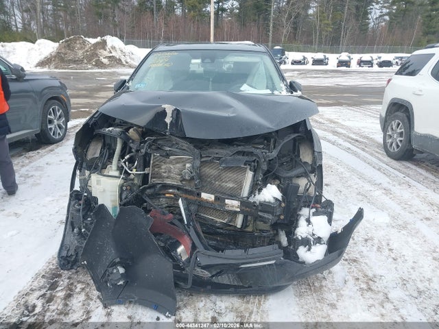 2T3RFREV9JW703849 Toyota Rav4 Xle