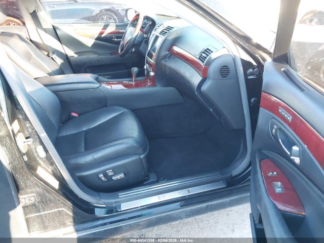 2012 Lexus Ls 460 მანქანა იყიდება აუქციონზე, vin: JTHBL5EF8C5112139, აუქციონის ნომერი: 44341258