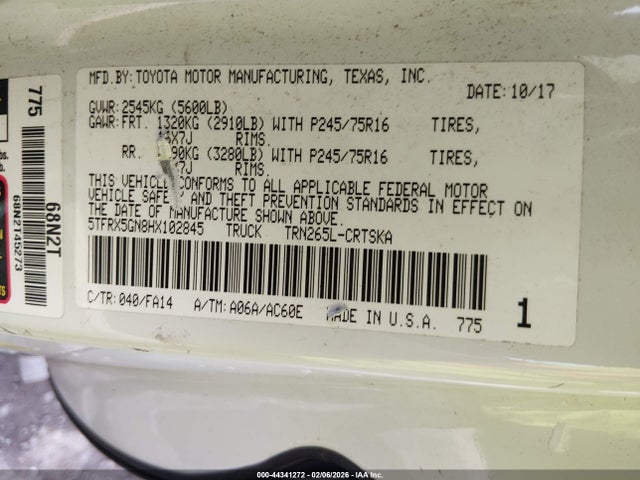 5TFRX5GN8HX102845 Toyota Tacoma Sr