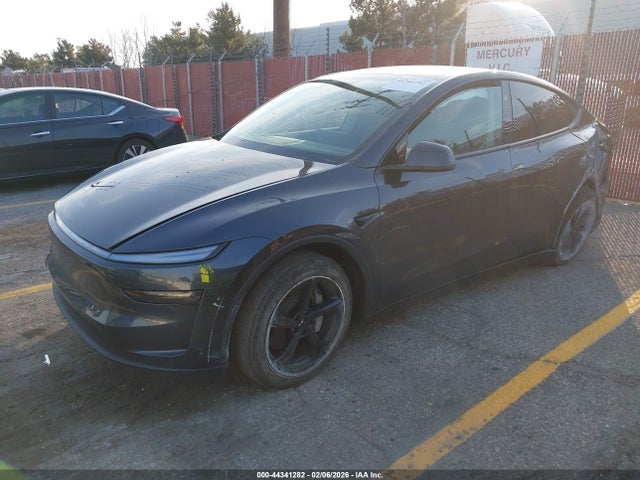 2026 TESLA MODEL Y 7SAYGDED9TF522538 Photo 1