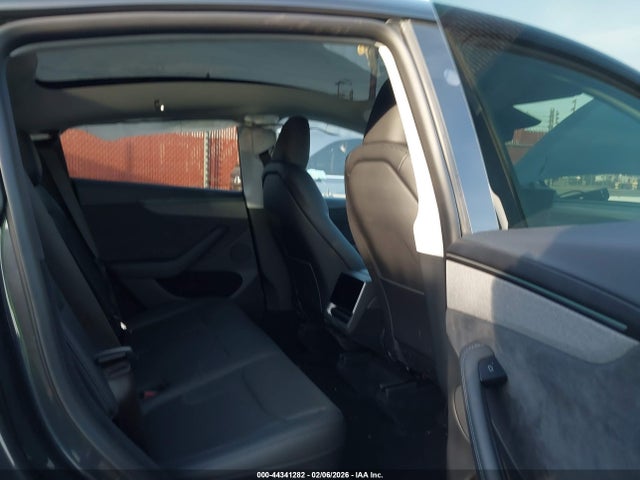 2026 TESLA MODEL Y 7SAYGDED9TF522538 Photo 7