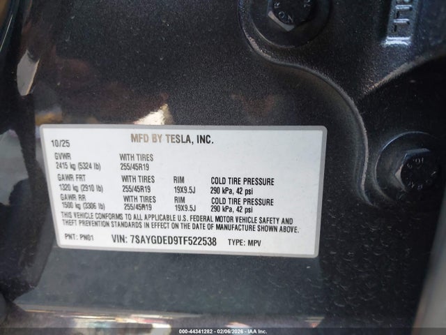 2026 TESLA MODEL Y 7SAYGDED9TF522538 Photo 8
