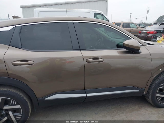 3N8AP6CA7SL382397 Nissan Kicks Sv Fwd