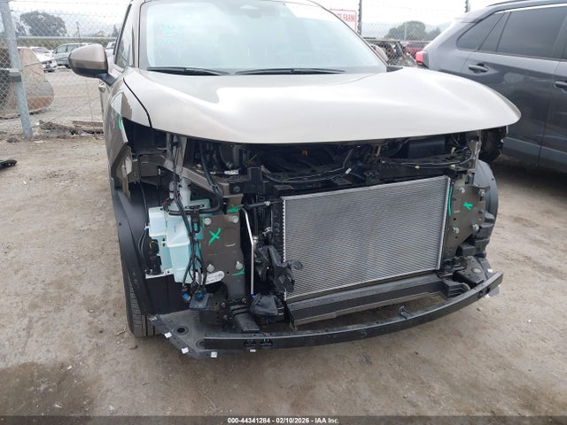 3N8AP6CA7SL382397 Nissan Kicks Sv Fwd