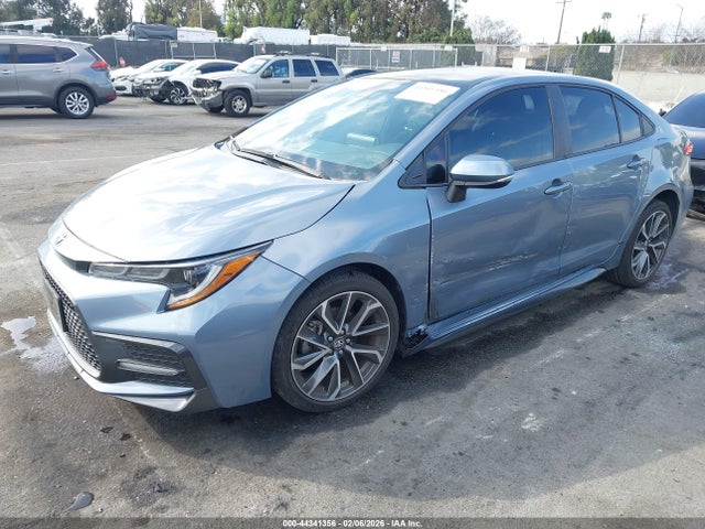 Toyota COROLLA SE 2021 5YFS4MCE5MP085487 Image 2