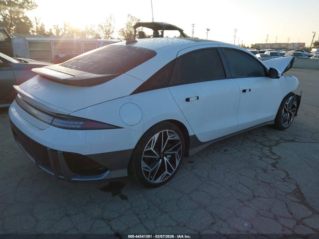 2024 HYUNDAI IONIQ 6 KMHM54AA4RA074008 Photo 3