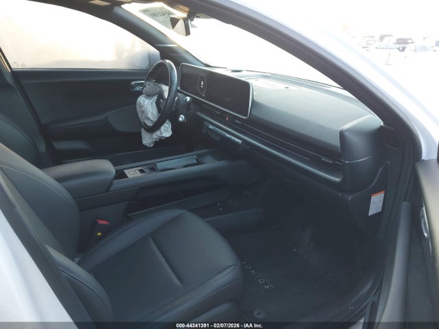 2024 HYUNDAI IONIQ 6 KMHM54AA4RA074008 Photo 4