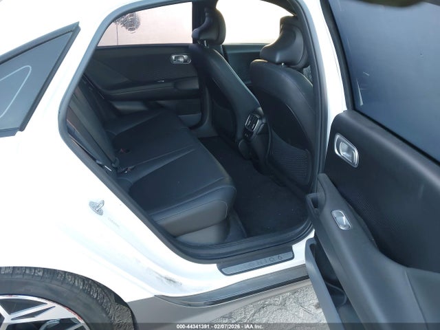 2024 HYUNDAI IONIQ 6 KMHM54AA4RA074008 Photo 7