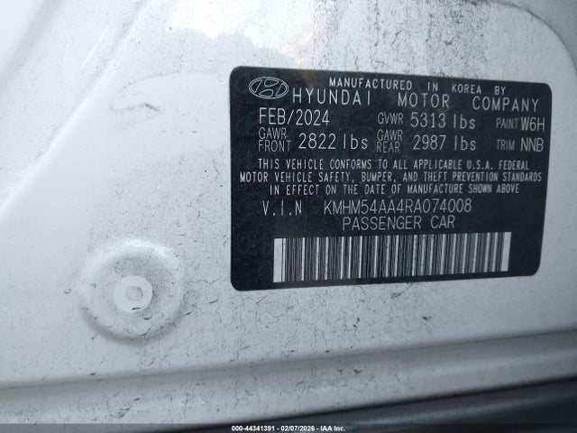 2024 HYUNDAI IONIQ 6 KMHM54AA4RA074008 Photo 8