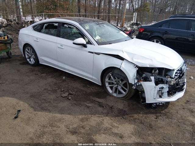 2024 AUDI A5 SPORTBACK WAUFACF58RA049284