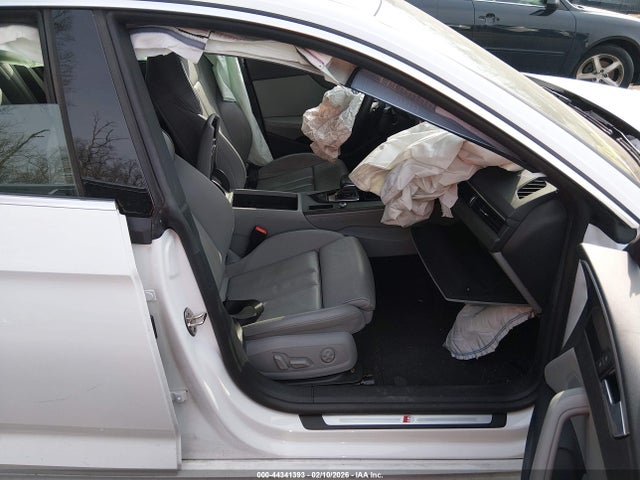 2024 AUDI A5 SPORTBACK WAUFACF58RA049284 Photo 4