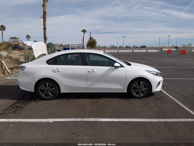 3KPF24AD4RE700539 KIA Forte Lxs