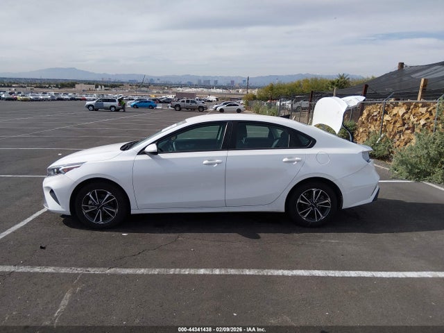 3KPF24AD4RE700539 KIA Forte Lxs