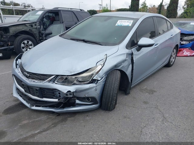 1G1BC5SM3J7178046 Chevrolet Cruze Ls Auto